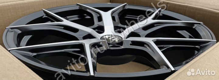 Кованые диски Киа Стингер R18 наличие