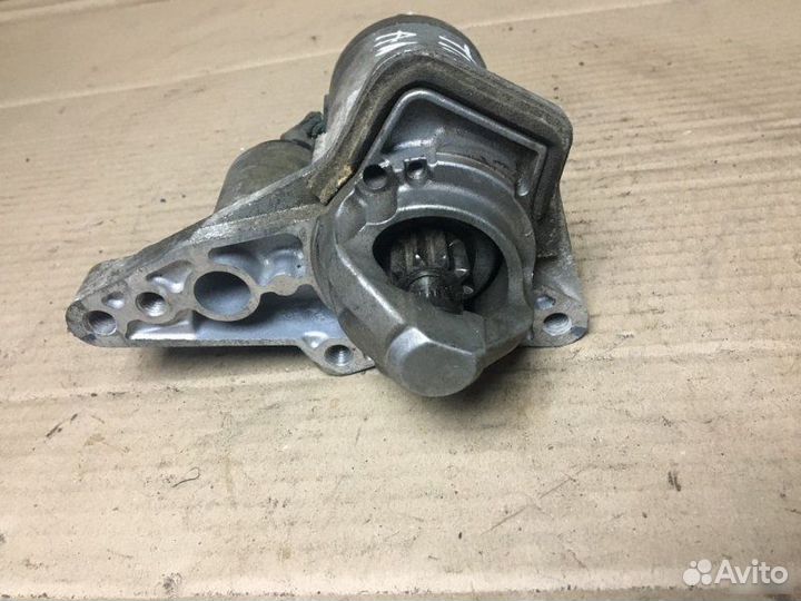 Стартер Nissan Tiida C11