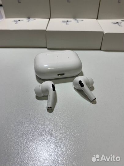 Беспроводные наушники apple airpods