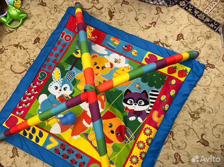 Развивающий коврик