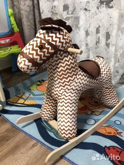 Игрушка качалка лошадь