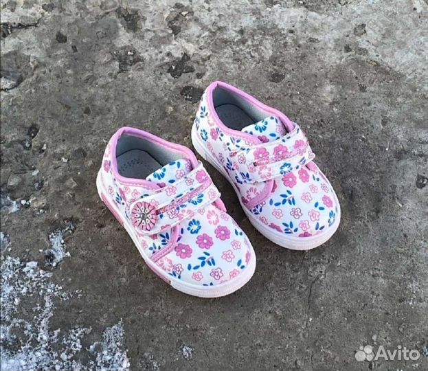 Детская обувь для девочки