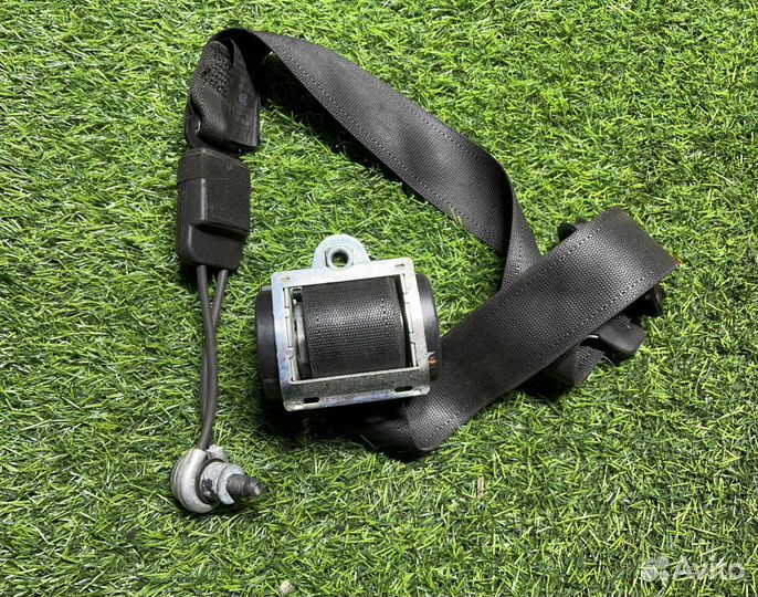 Ремень безопасности Opel Corsa D