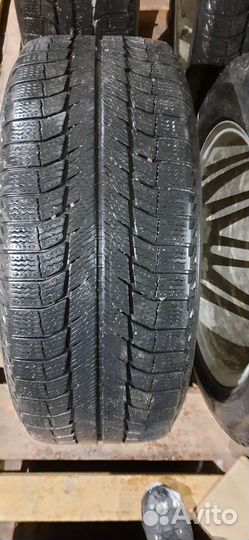 Michelin Latitude X-Ice XI2 235/55 R18