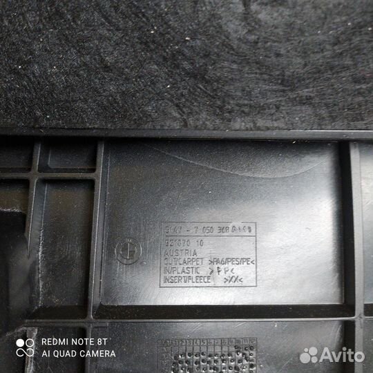 Bmw e60 e61 обшивка багажника