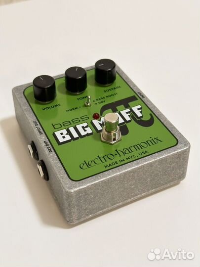 Педаль эффектов для бас гитары Bass Big Muff Pi