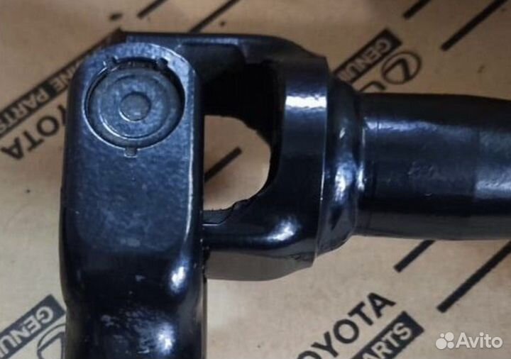 Toyota Camry 70/ES рулевой кардан