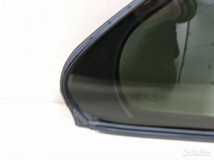 Стекло двери задней правой форточка Honda Accord 7