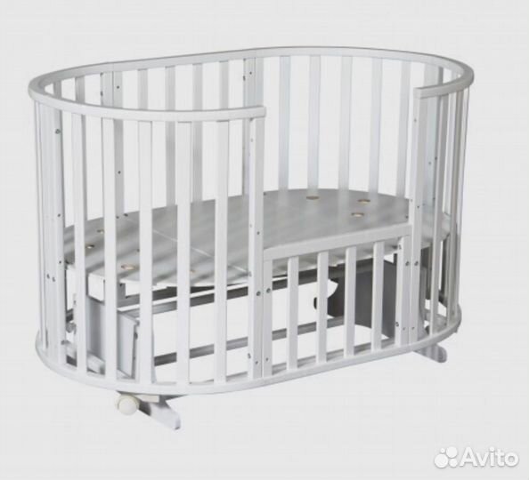 Детская кроватка с маятником круглая, овальная