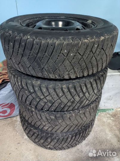 Goodyear UltraGrip 185/70 R14