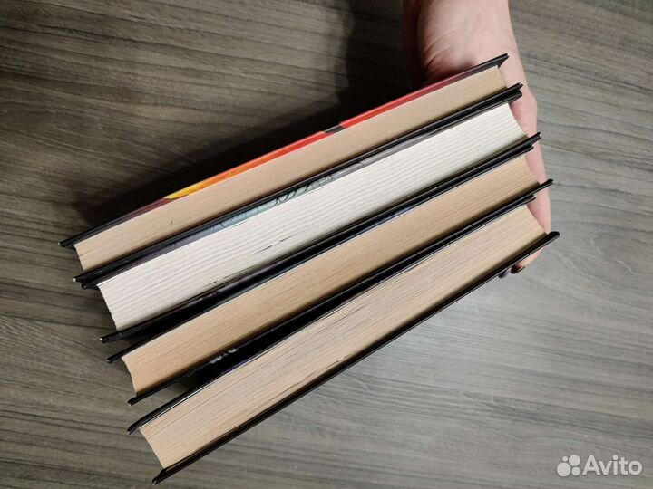 Книги. Денис Чекалов