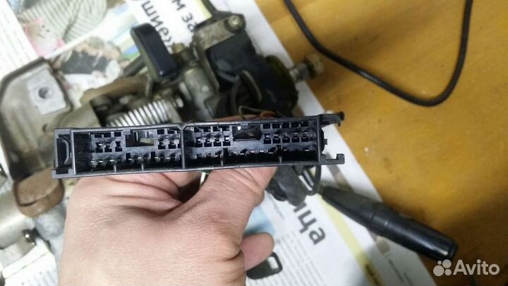 Toyota carina e рулевая колонка