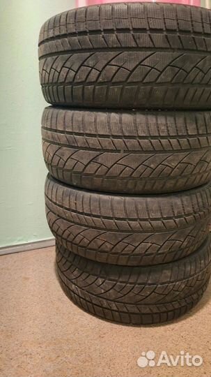 Jinyu YW52 235/55 R17 99H