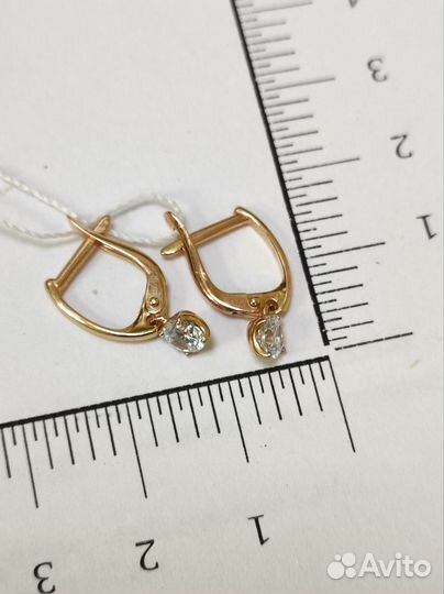 Золотые серьги с подвесом