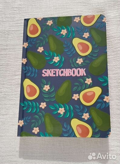 Скетчбук на резинке, А5 плотная бумага 80 листов