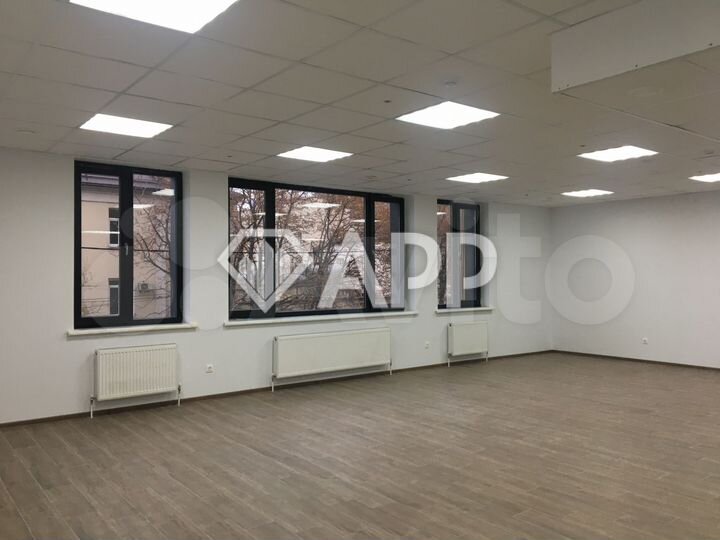 Офис, до 700 м²