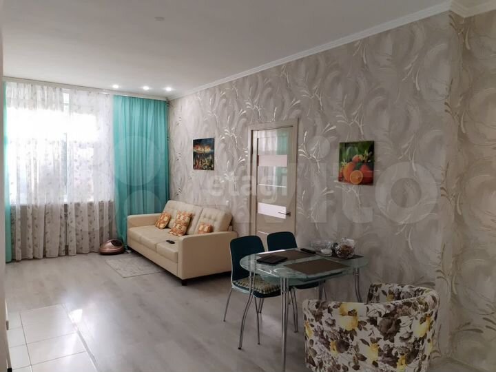 2-к. квартира, 65 м², 1/5 эт.