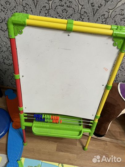 Детская кровать с маятником и матрасом