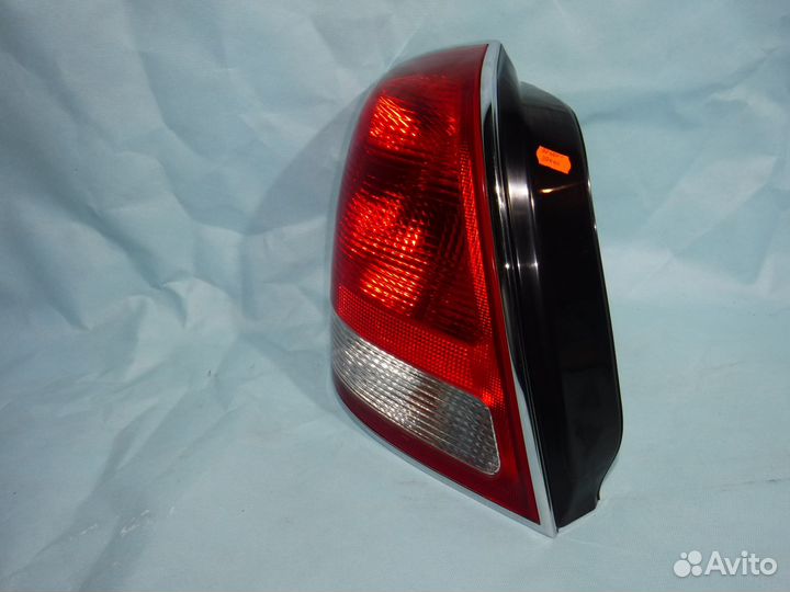Фонарь задний левый Hyundai Grandeur 3 / Грандюер