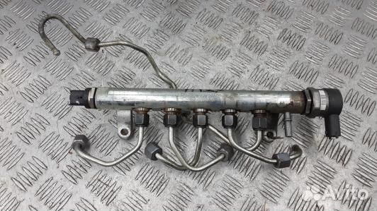 Топливная рампа дизельная jaguar XF (X250) (1NN10B