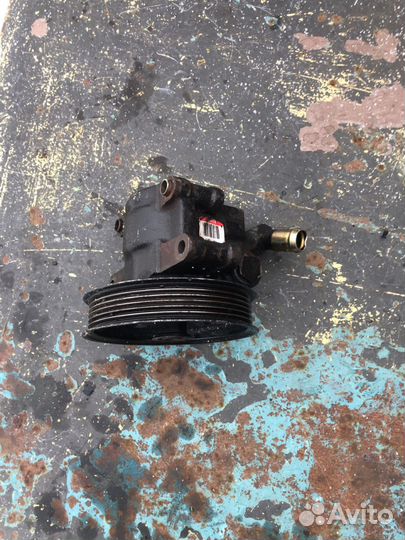 Насос гура на Форд Фокус-1
