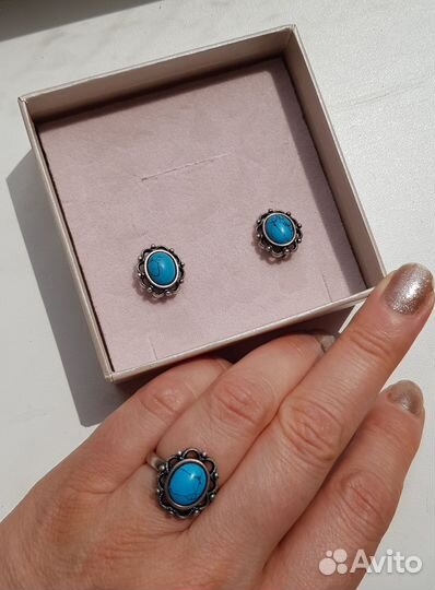 Бирюзовый комплект бижутерии