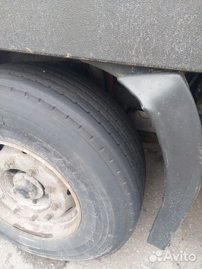 МАЗ 5440А9-1320-031 с полуприцепом, 2011