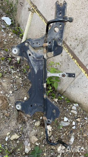 Подрамник шкода октавия тур