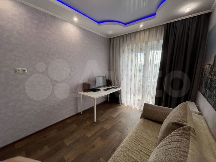 2-к. квартира, 54,4 м², 9/9 эт.