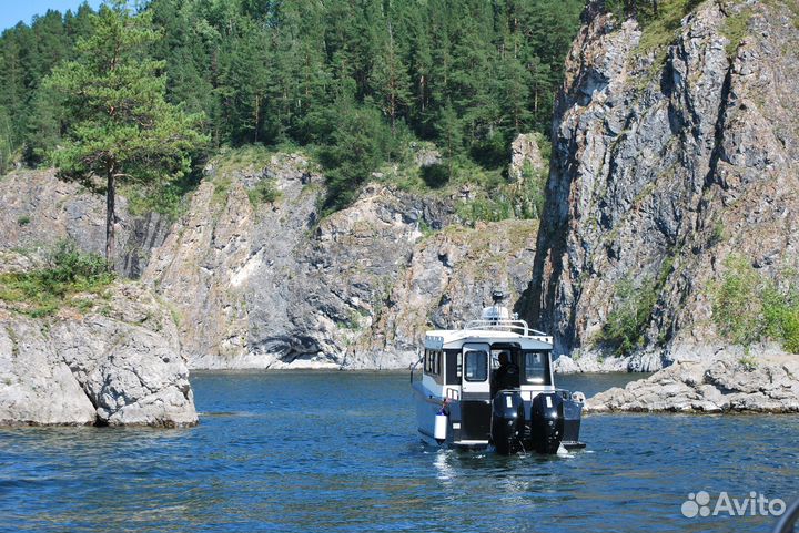 Алюминиевый кабинный катер Krasboat 870