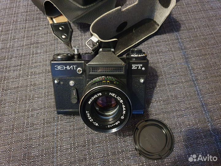 Фотоаппарат Зенит ет с объективом Гелиос-44М-6