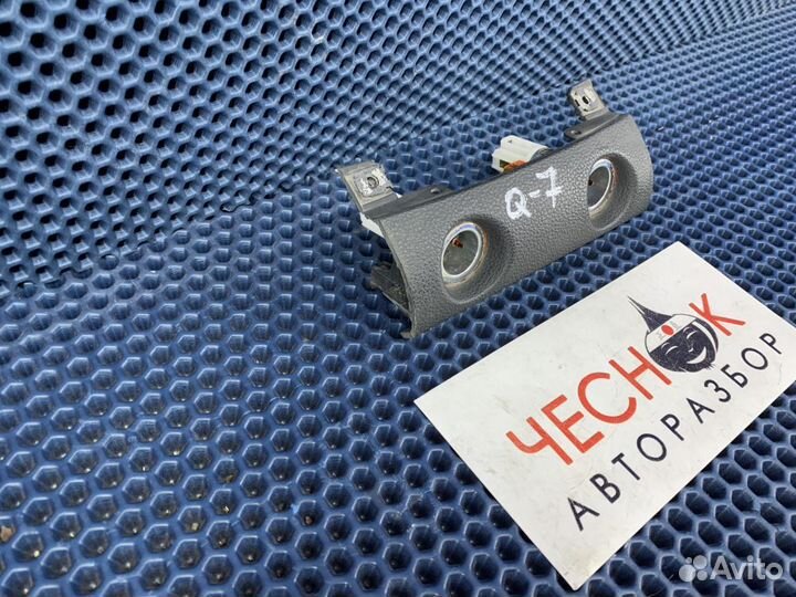 Прикуриватель задний Audi Q7 4L 2005-2015