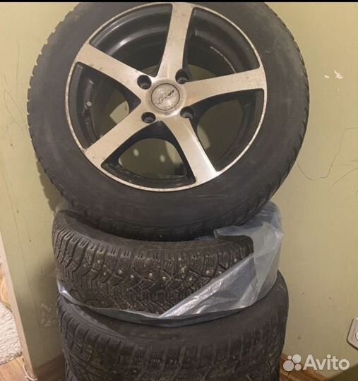 Шины диски колëс 195 60 Р15