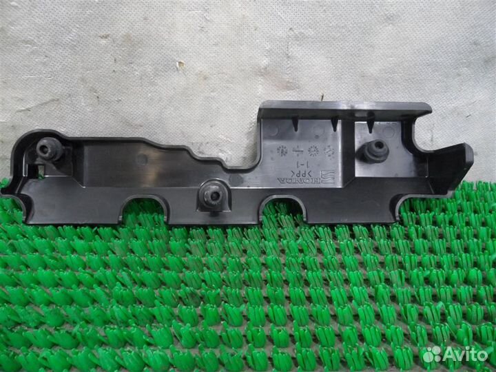 Крышка двигателя Honda Civic 5D (FN) 2008