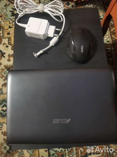 Ноутбук Asus eee pc 1025c