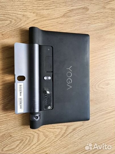 Планшет Lenovo Yoga tab3