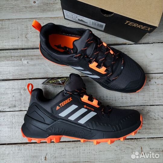 Коссовки Adidas Terrex Swift R3 GTX