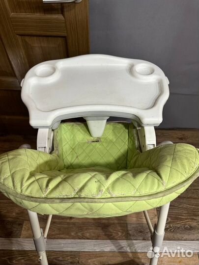 Стульчик для кормления Happy Baby William Classic