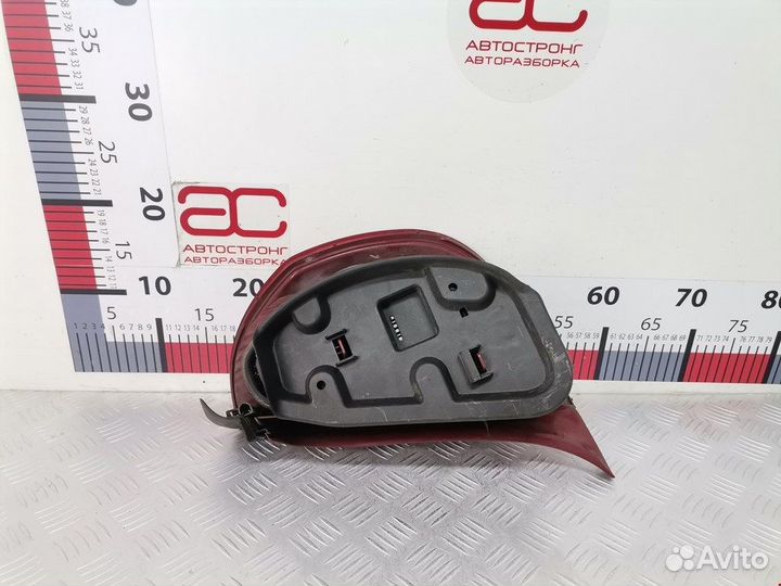 Фонарь для Peugeot-Citroen C5 1