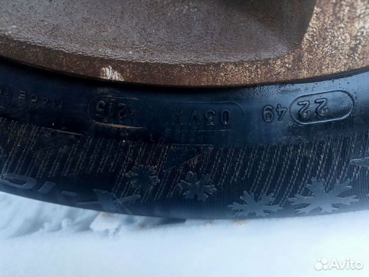 Michelin X-Ice 3 215/60 R16