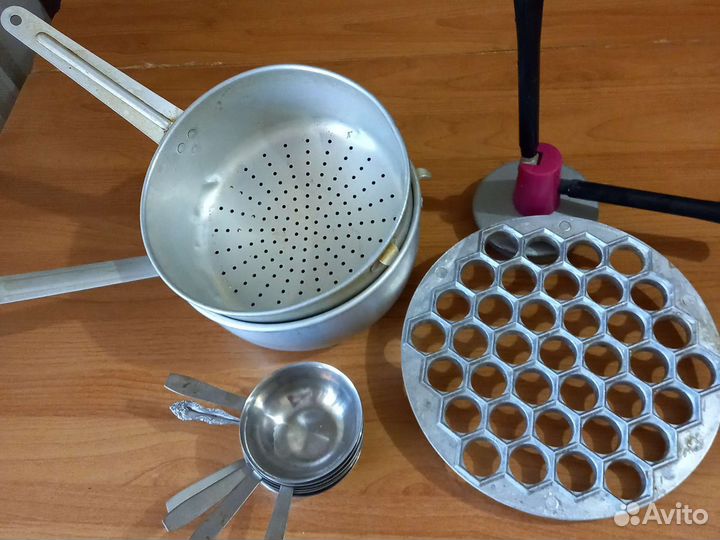 Кухонные принадлежности бу