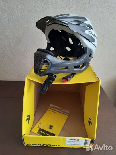 Детский шлем Cratoni Maniac 52-56 (S-M)