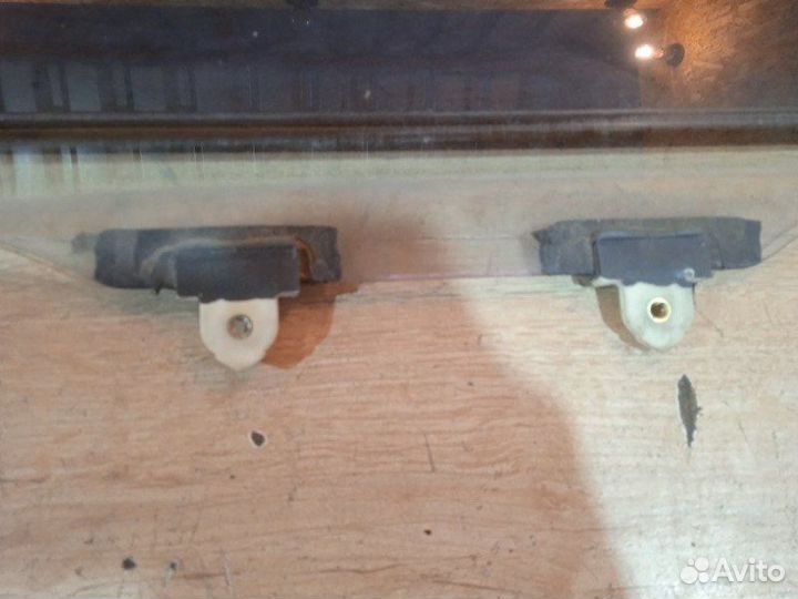 Стекло двери заднее левое Lexus Gs300 147 3.0 1995