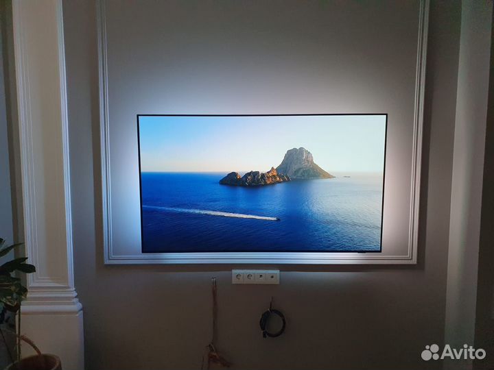 Монтаж / установка телевизора на кронштейн / стену