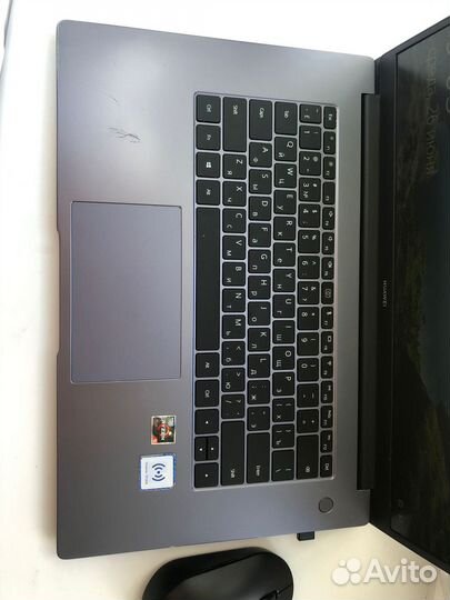 Huawei matebook d15