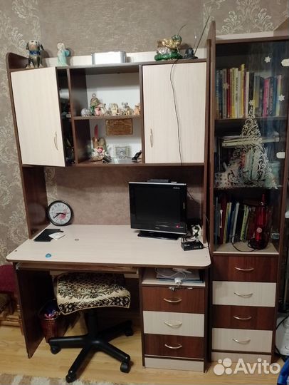 Компьютерный стол