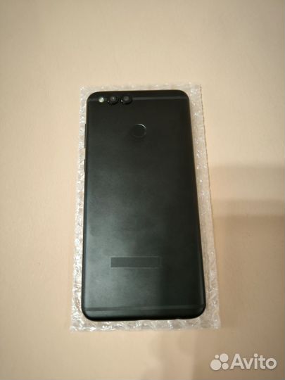 HONOR 7X, 4/64 ГБ