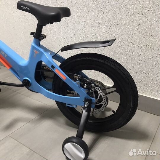 Детский велосипед 16,18 радиус