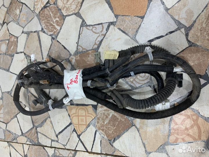 Проводка двери багажника Nissan Teana J32