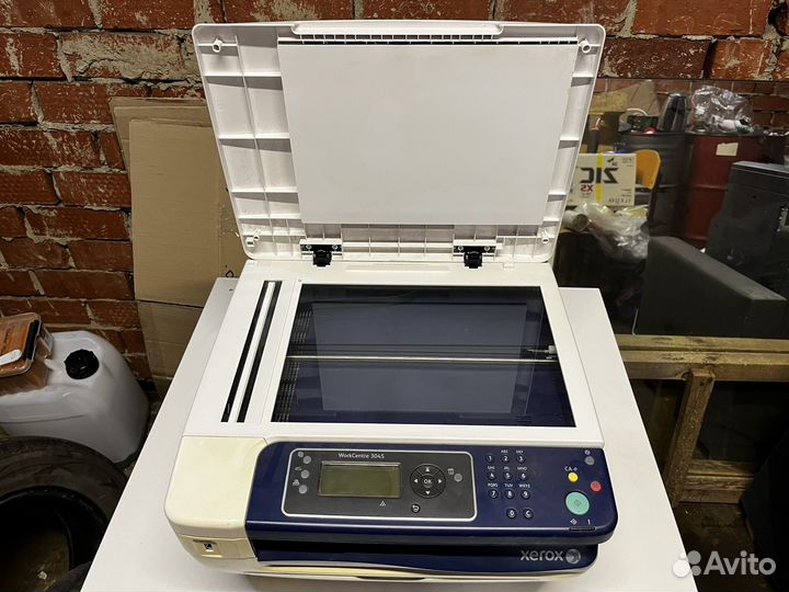 Продам мфу kyocera xerox